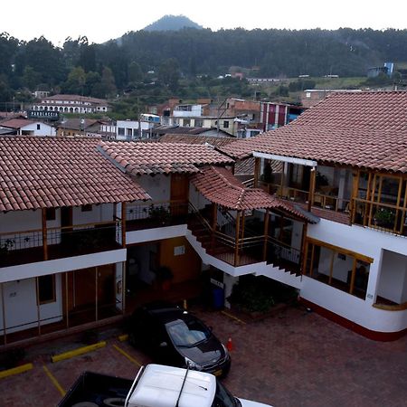 Hotel Cacique Real Zipaquirá Εξωτερικό φωτογραφία