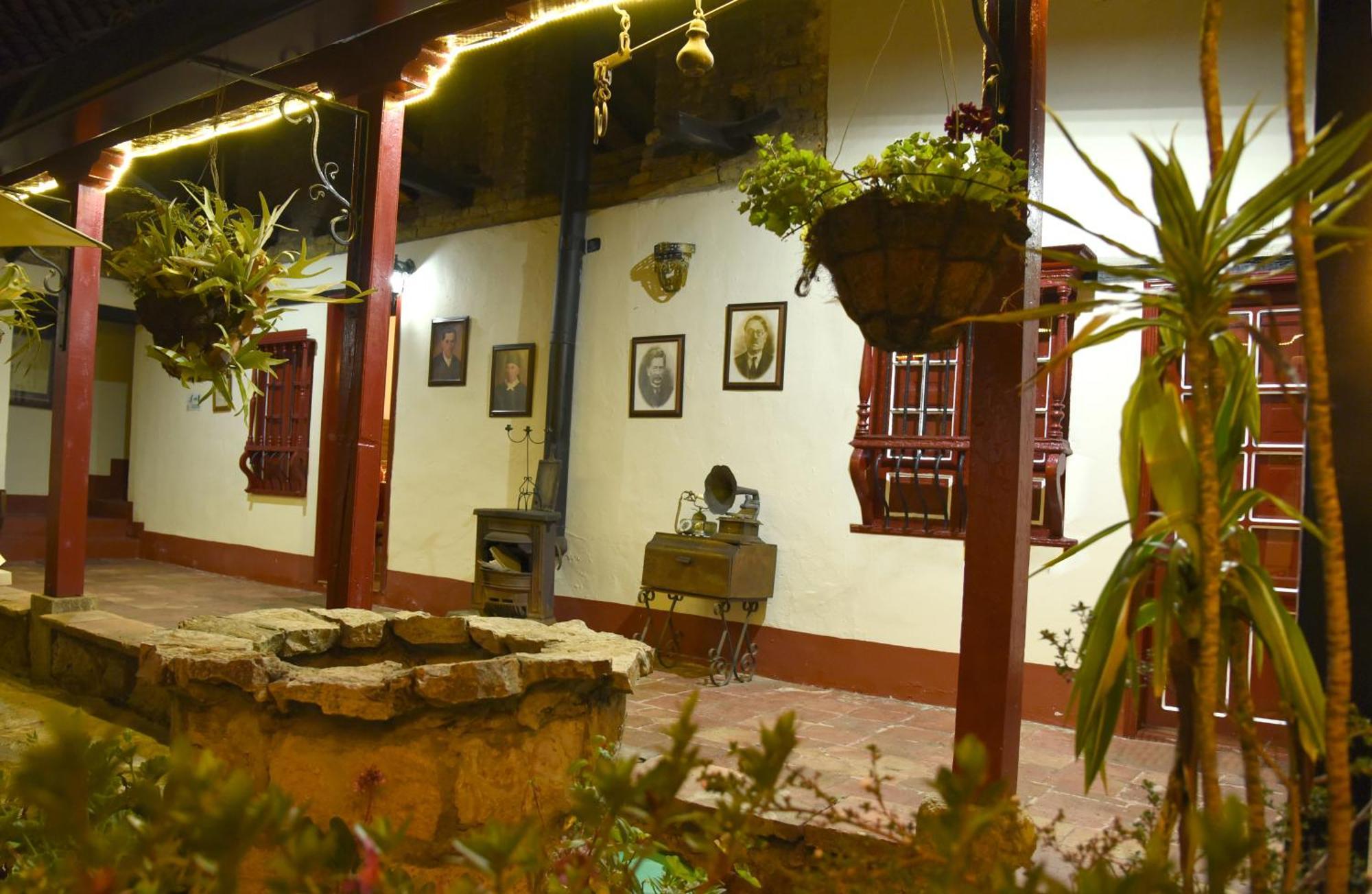 Hotel Cacique Real Zipaquirá Εξωτερικό φωτογραφία