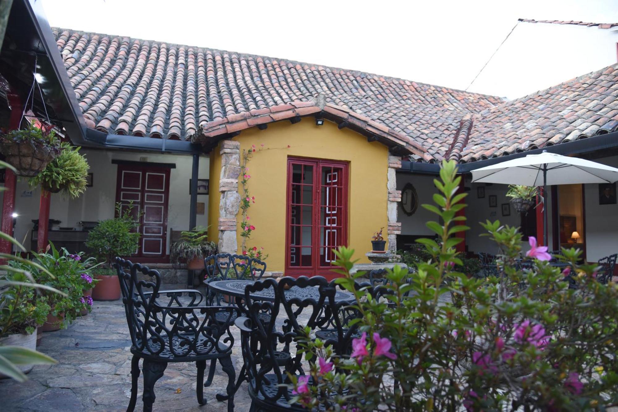 Hotel Cacique Real Zipaquirá Εξωτερικό φωτογραφία