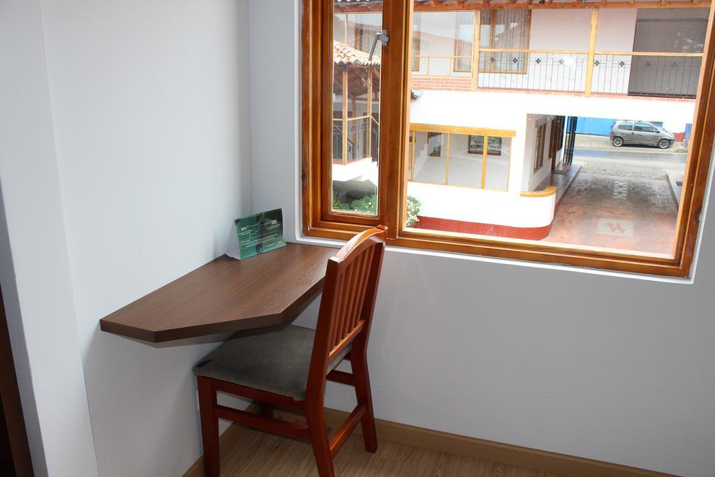 Hotel Cacique Real Zipaquirá Εξωτερικό φωτογραφία