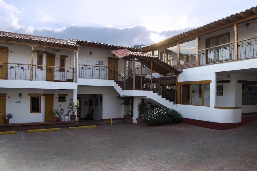 Hotel Cacique Real Zipaquirá Εξωτερικό φωτογραφία